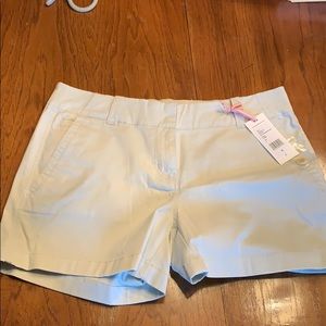 Vineyard vine khaki shorts